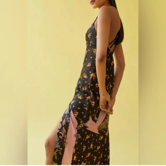 URBAN OUTFITTERS Samira Satin Slip Dress Black Floral Midi Size Medium - Picture 4 of 8